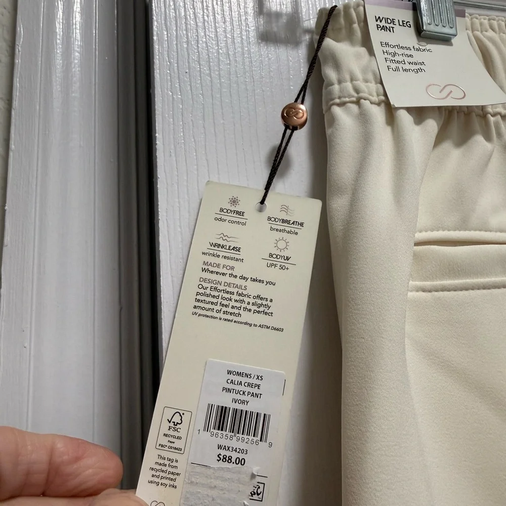 Calia effortless Crepe pintuck Pants Ivory - Picture 10 of 11